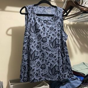 Ann Taylor Loft blue with navy floral pattern size XL soft shell sleeveless top